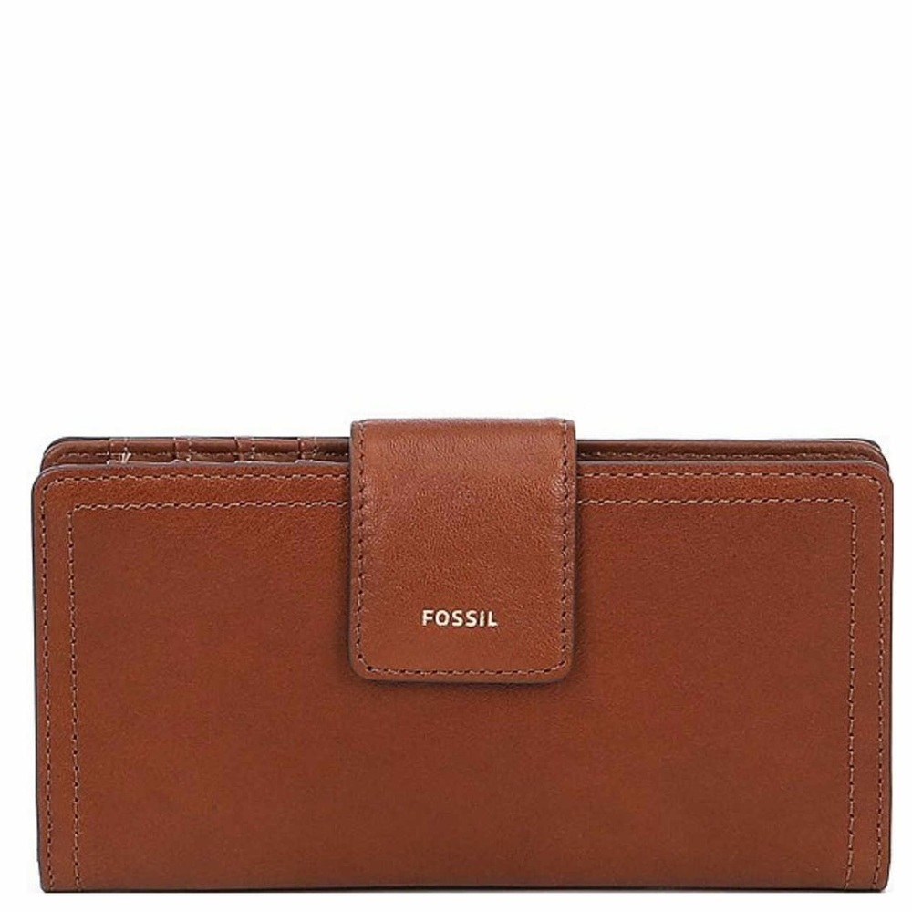 Fossil Women's Brown leather Wallet no stains or scratches